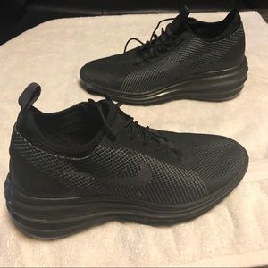 Nike Lunarlons (US 9, Black)